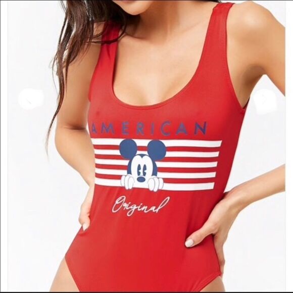 Disney American original Mickey Mouse red swimsuit - Picture 2 of 7